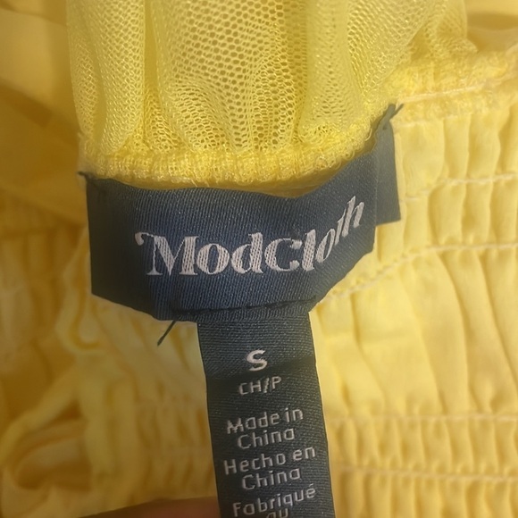ModCloth milkmaid dress a little Ray of sunshine butter Yellow Chiffon New Small - Picture 3 of 7